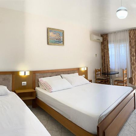 Vila Yasmin 38 Саранда Экстерьер фото
